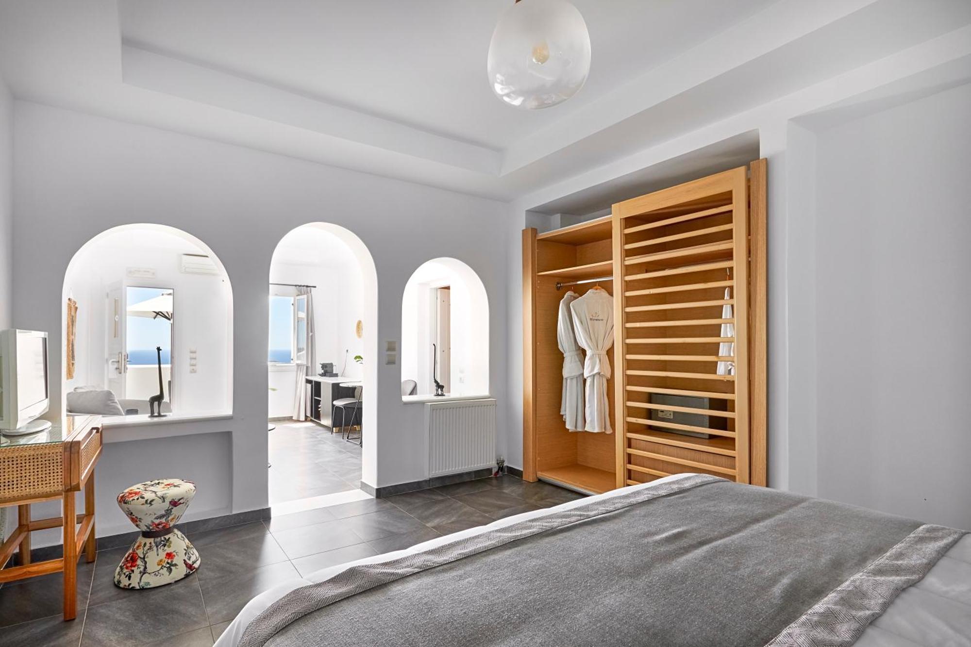 Petit Palace Suites (Adults Only) Fira  Esterno foto